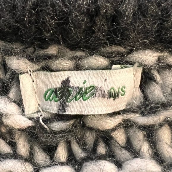 Aerie $55 Gray Knitted Wool Cape Poncho Kaftan Chunky Sweater Pom Pom One Size - Picture 4 of 10